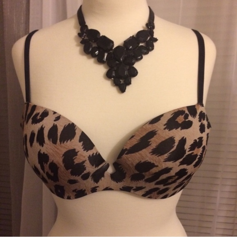Victoria Secret Push Up Bra
